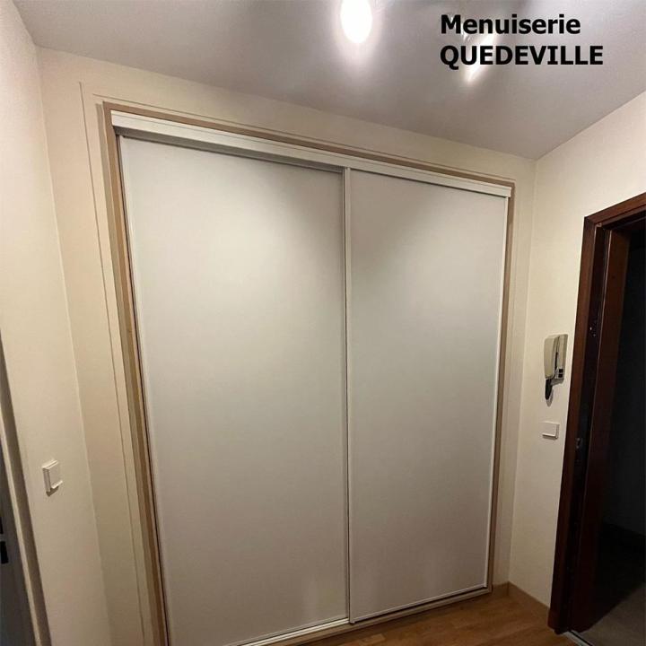 Placards sur mesure à Bonnelles<br/>Placards sur mesure dans la ville de Bonnelles<br/>Placards sur mesure dans la region de Bonnelles